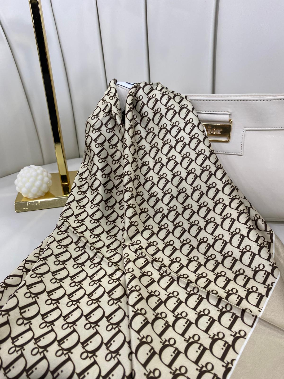 Dior Marka Eşarp - AÇIK BEJ