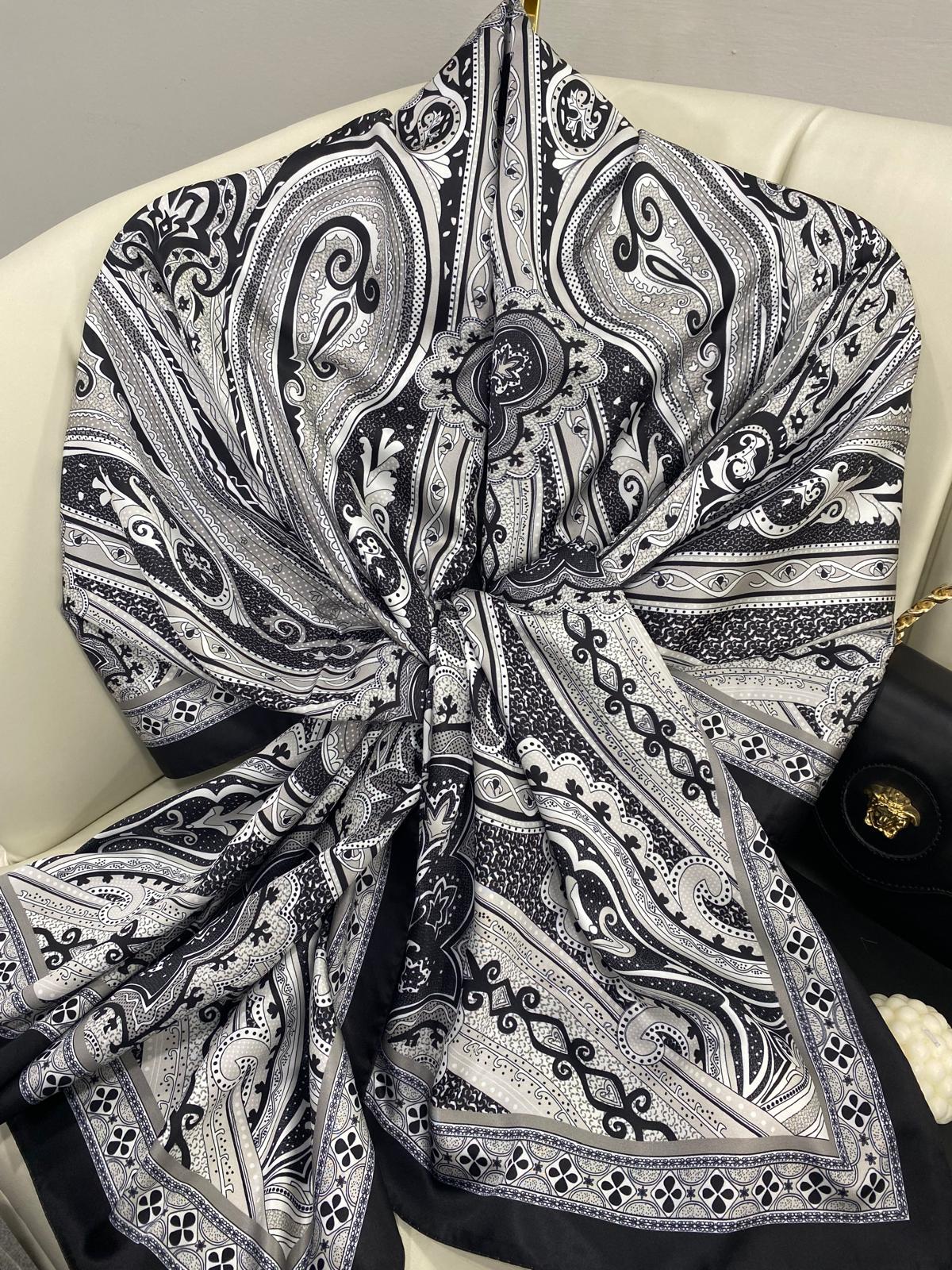 Rüzgar Desen Vual İpek Şal -122336-Siyah