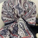 Rüzgar Desen Vual İpek Şal -122336-Siyah Lale