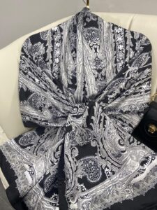 Efsanevi Desen Vual İpek Şal -225566-Siyah