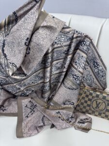 Etro Desen Vual İpek Şal -49733 - Vanilya Kahvesi