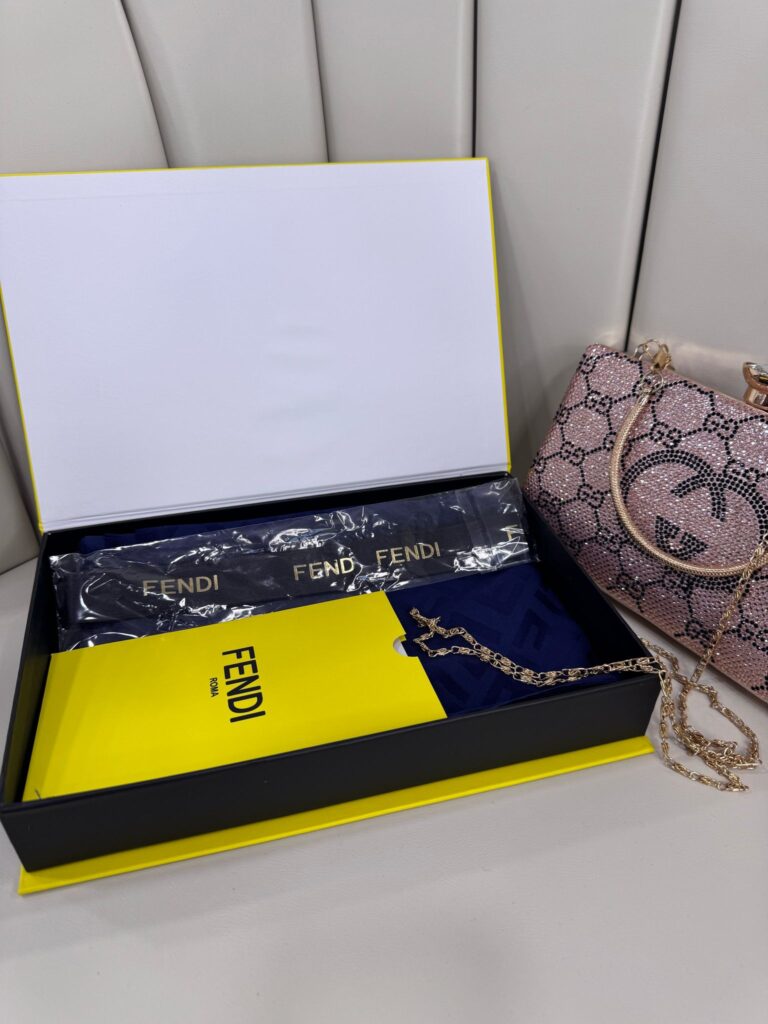 Fendi Tam Set Kutulu İthal Kaşmir İpek Şal - Lacivert