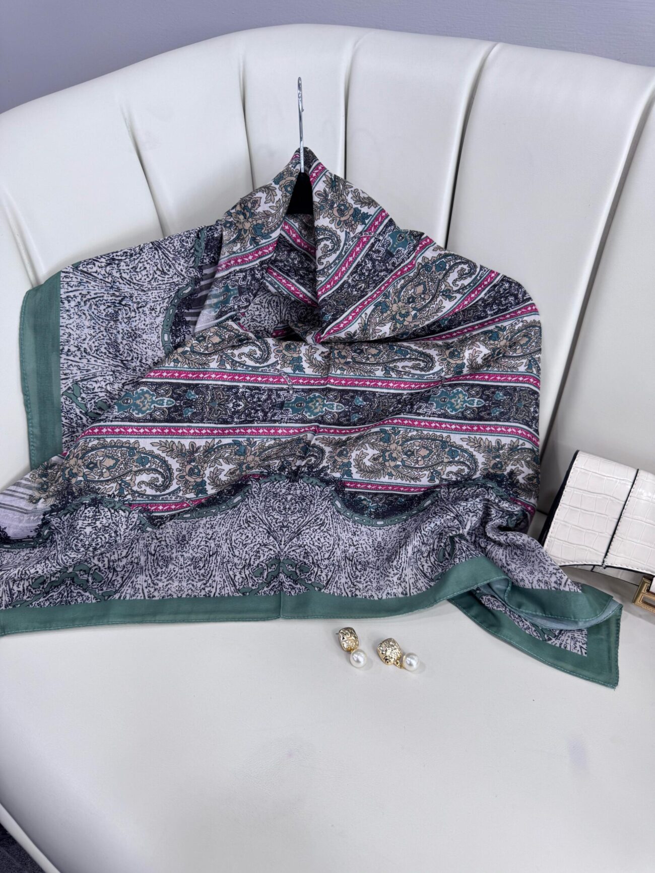 Retro Desen Pamuk İpeksi Eşarp -125698- Çam Yeşili