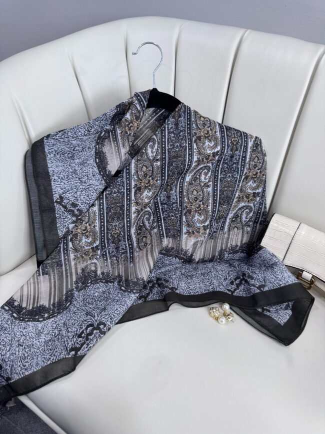 Retro Desen Pamuk İpeksi Eşarp -125698- Füme Siyahı