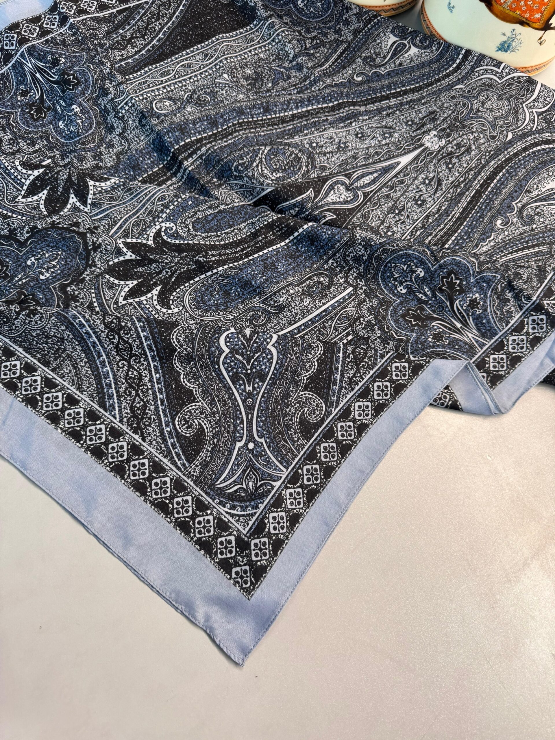 Çini Desen Pamuk İpek Şal 7458 -Mavi Buz