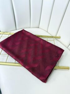 Eğimli Baklava Desen İpeksi Jakar Şal - 741256 -  Kiraz