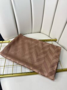 Eğimli Baklava Desen İpeksi Jakar Şal - 741256 -  Karamel