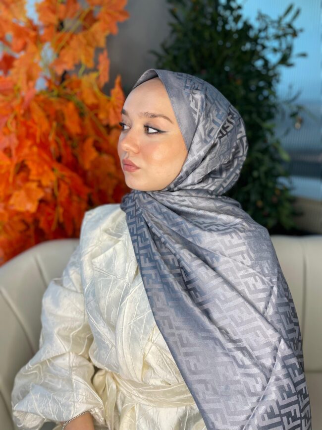 İthal Fendi Pamuk Yün İpek Şal 49101 - Füme