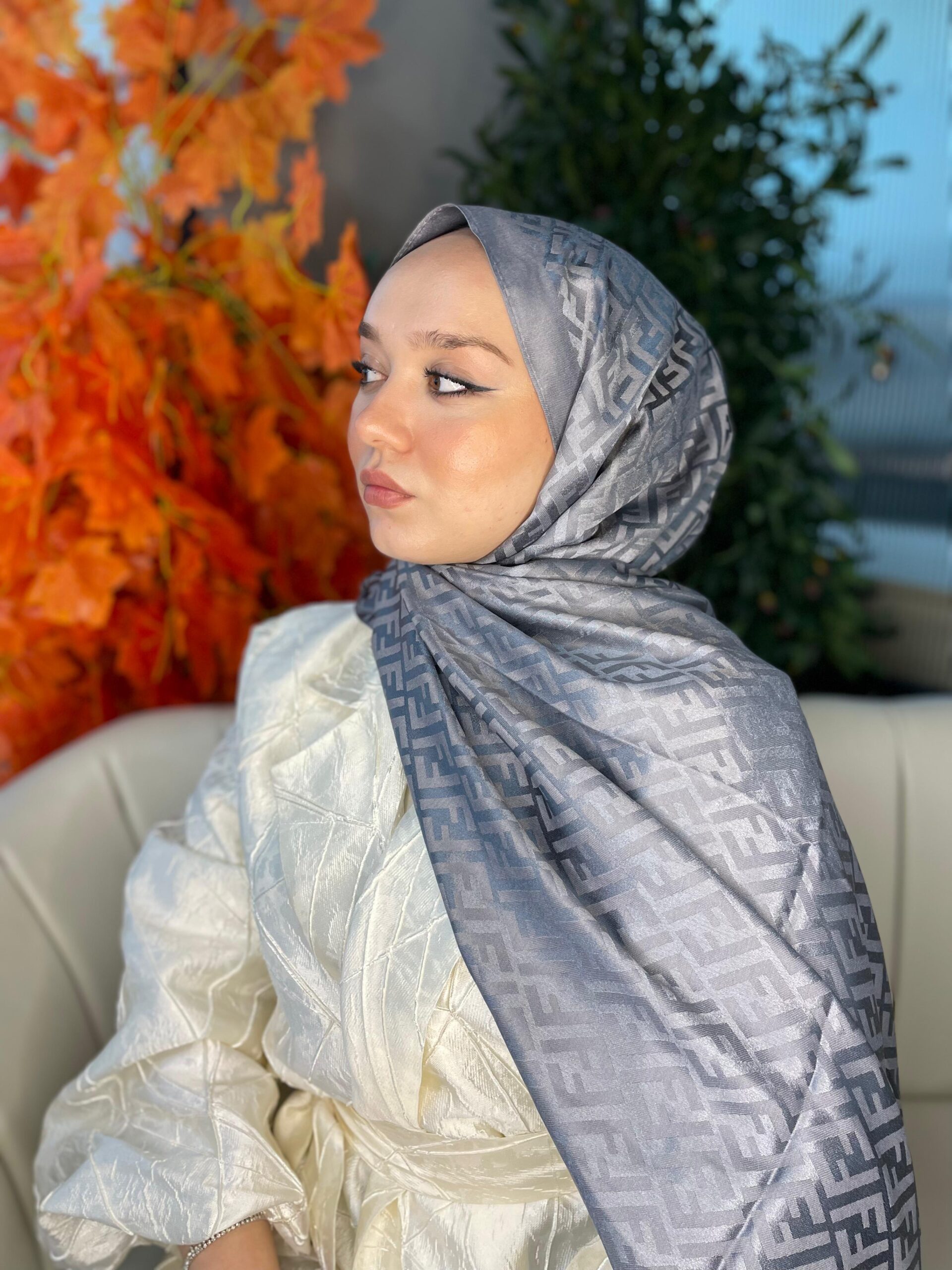 İthal Fendi Pamuk Yün İpek Şal 49101 - Füme