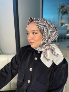 Retro Desen Pamuk Soft Eşarp 27092 - Krem