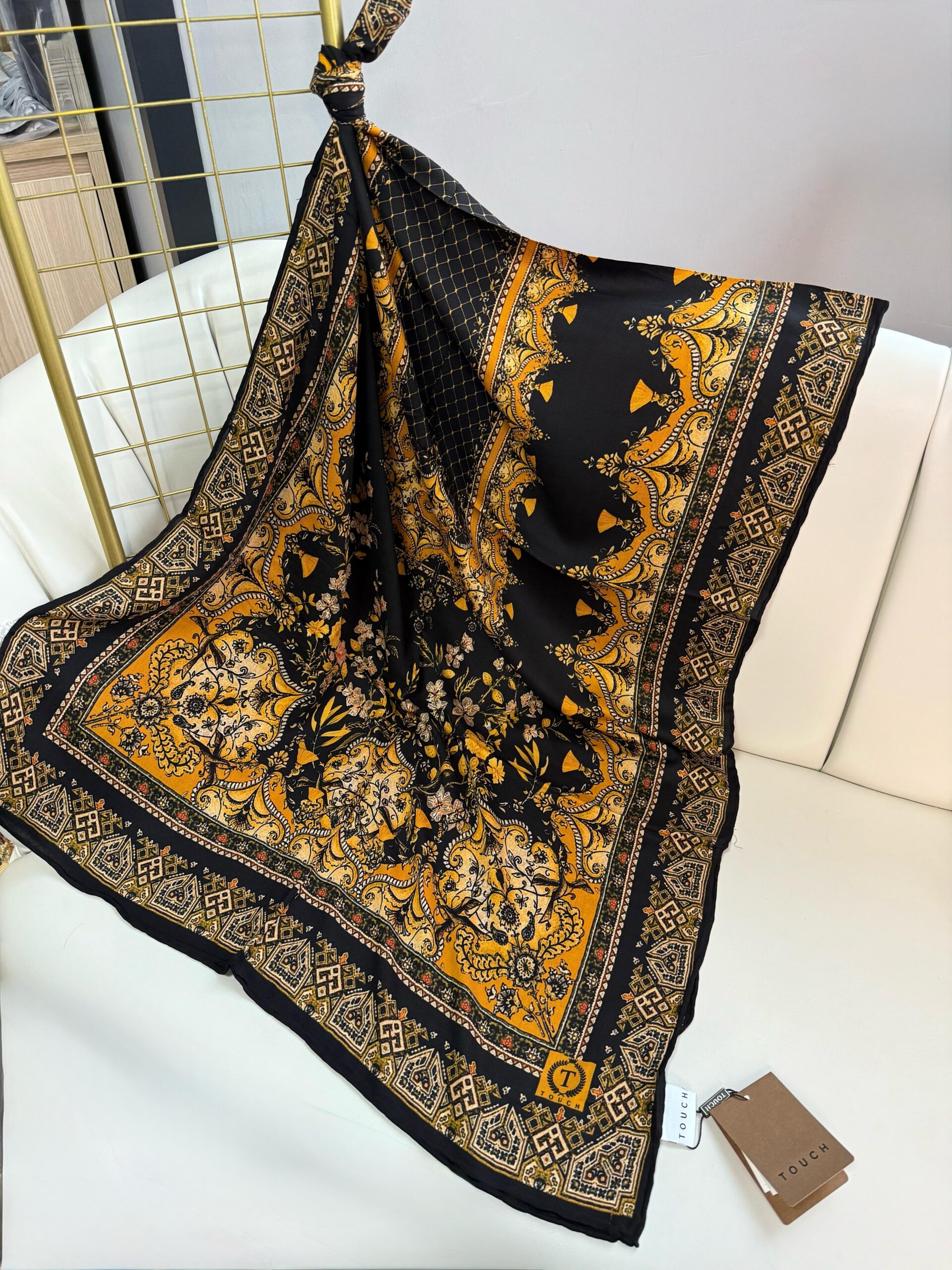 Touch İthal Etnik Desen Yün İpek Şal-34770-Siyah-Balkabağı