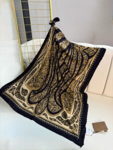 Touch İthal Etnik Desen Yün İpek Şal-34600-Gold-Lacivert