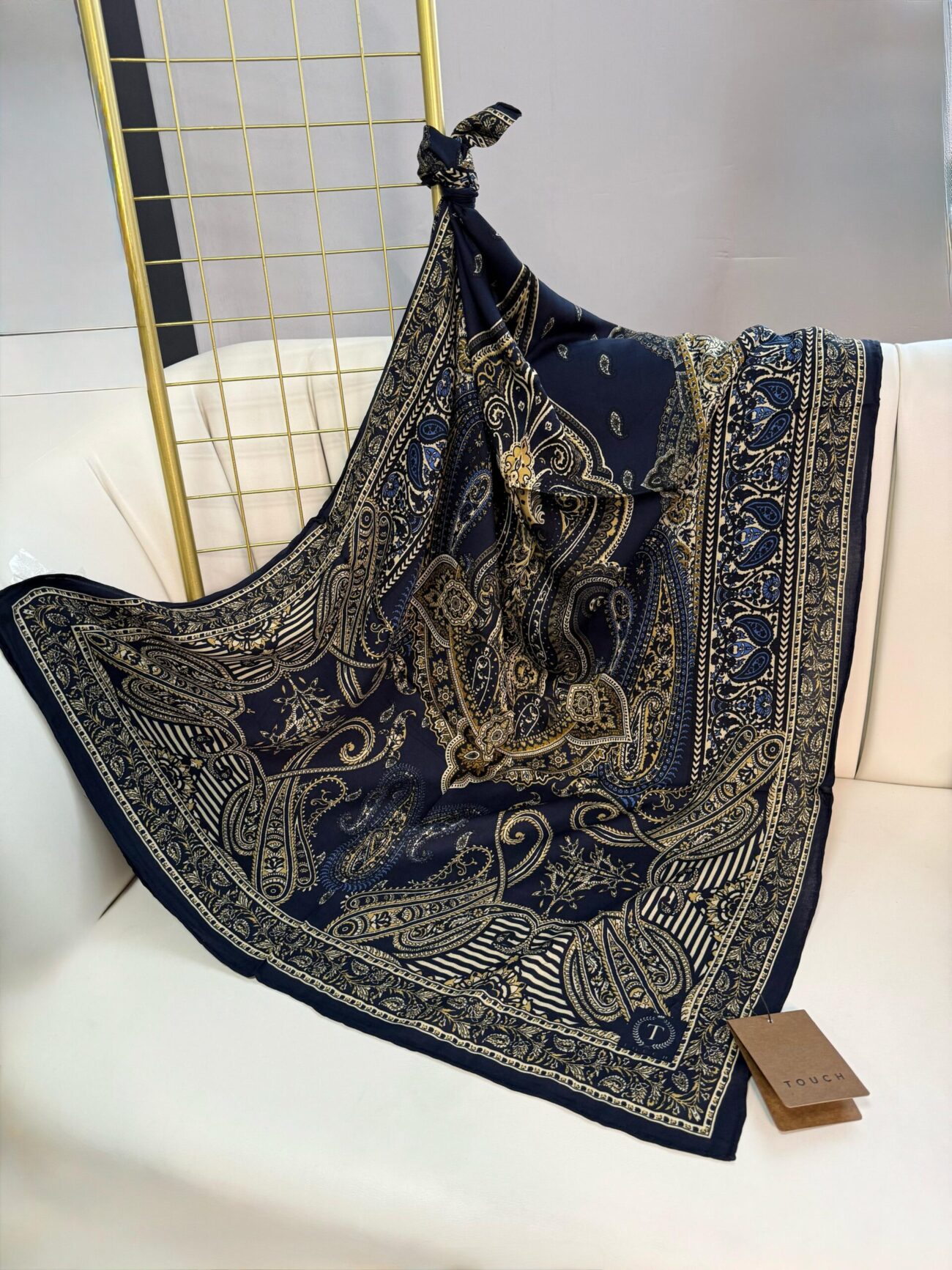 Touch İthal Etnik Desen Yün İpek Şal 34880 –Lacivert-Camel