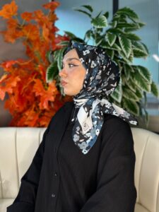 Bahar Desen Pamuk İpek Eşarp-13001-Siyah