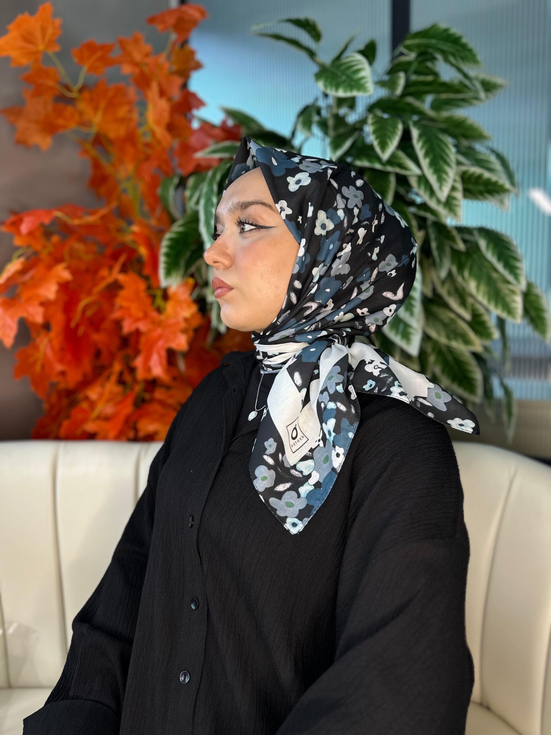 Bahar Desen Pamuk İpek Eşarp-13001-Siyah