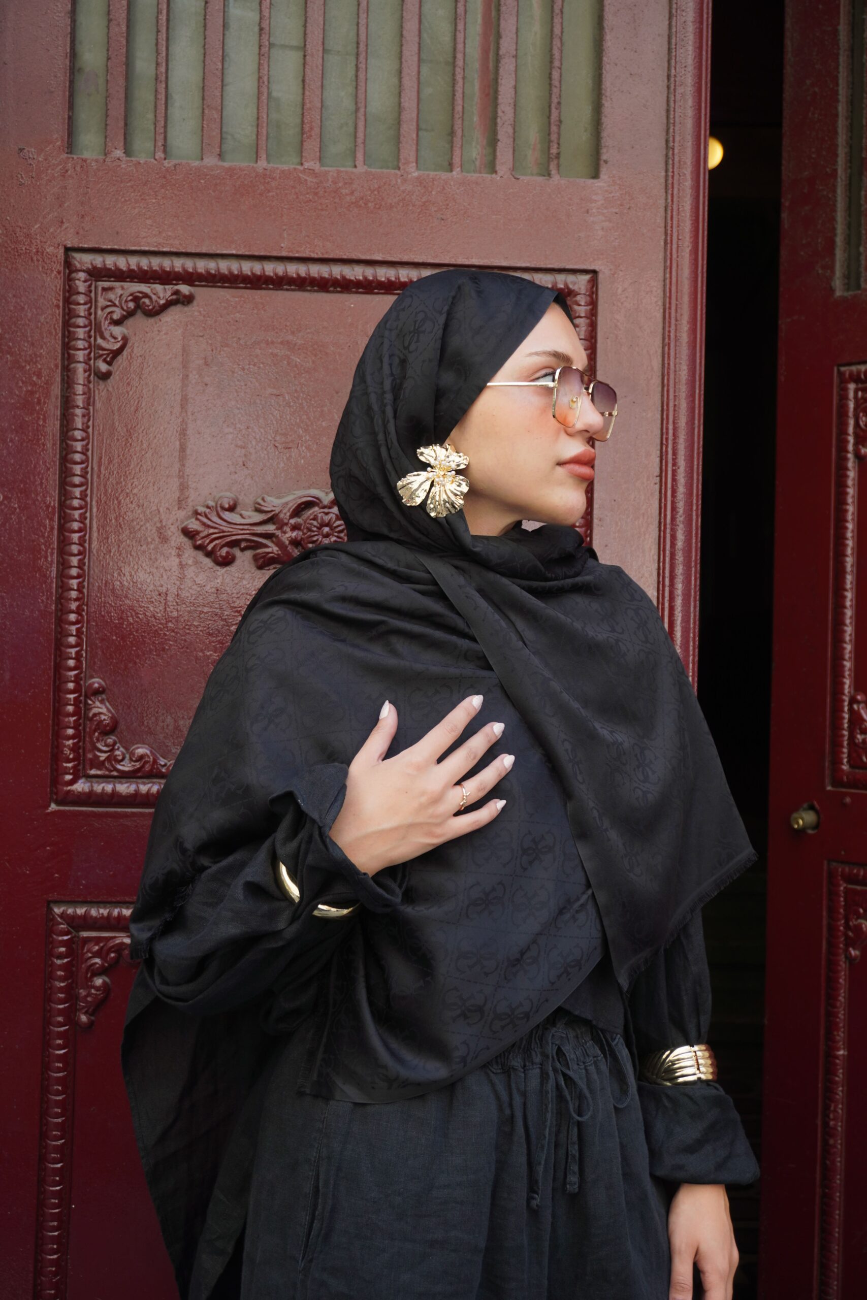 Guess Desen Kendinden Dokulu Desenli İtalyan Şal-10011-Siyah - Görsel 4