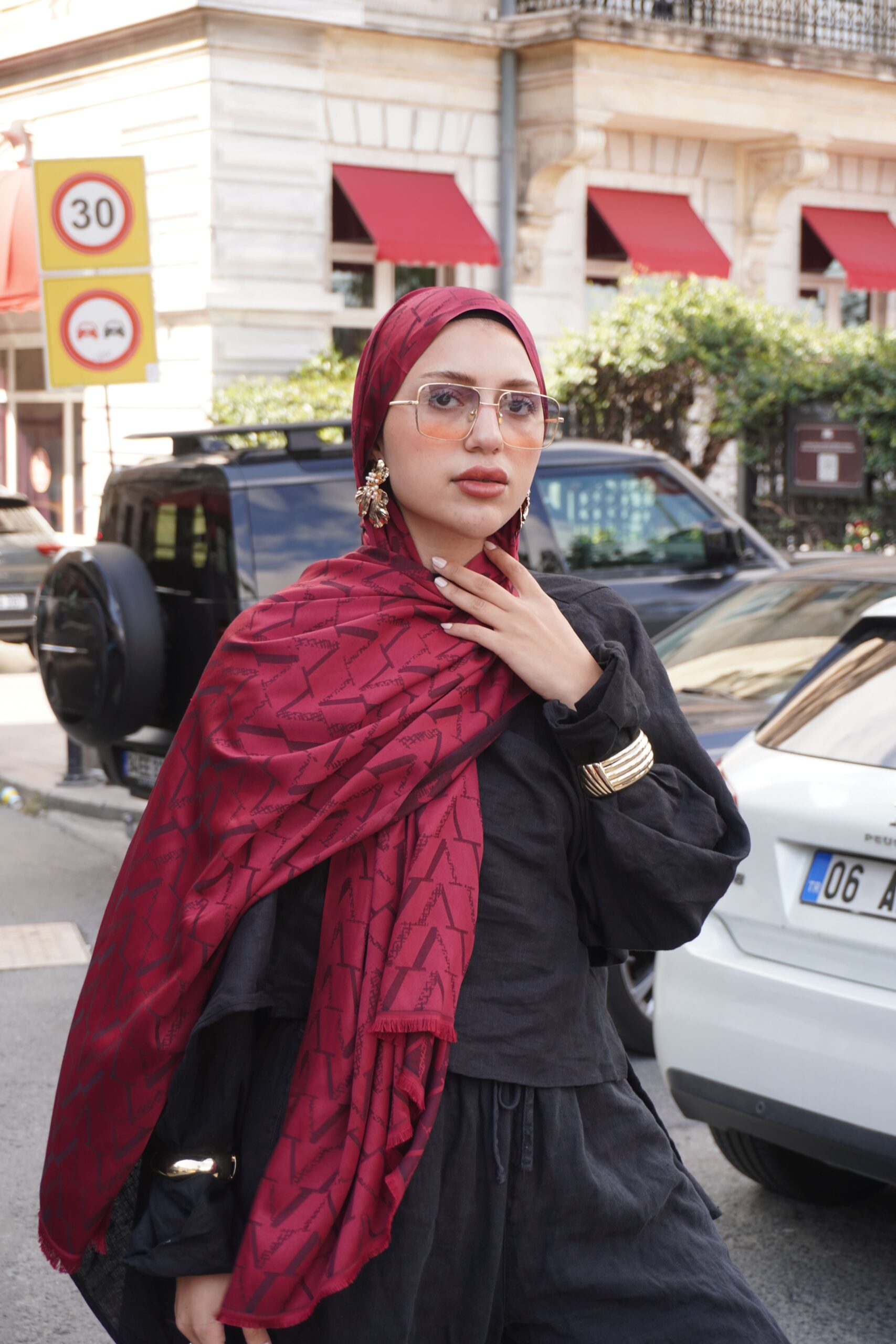 Valentino Çift Taraflı İtalyan Pamuk İpek Şal 44117 - Bordo - Görsel 2