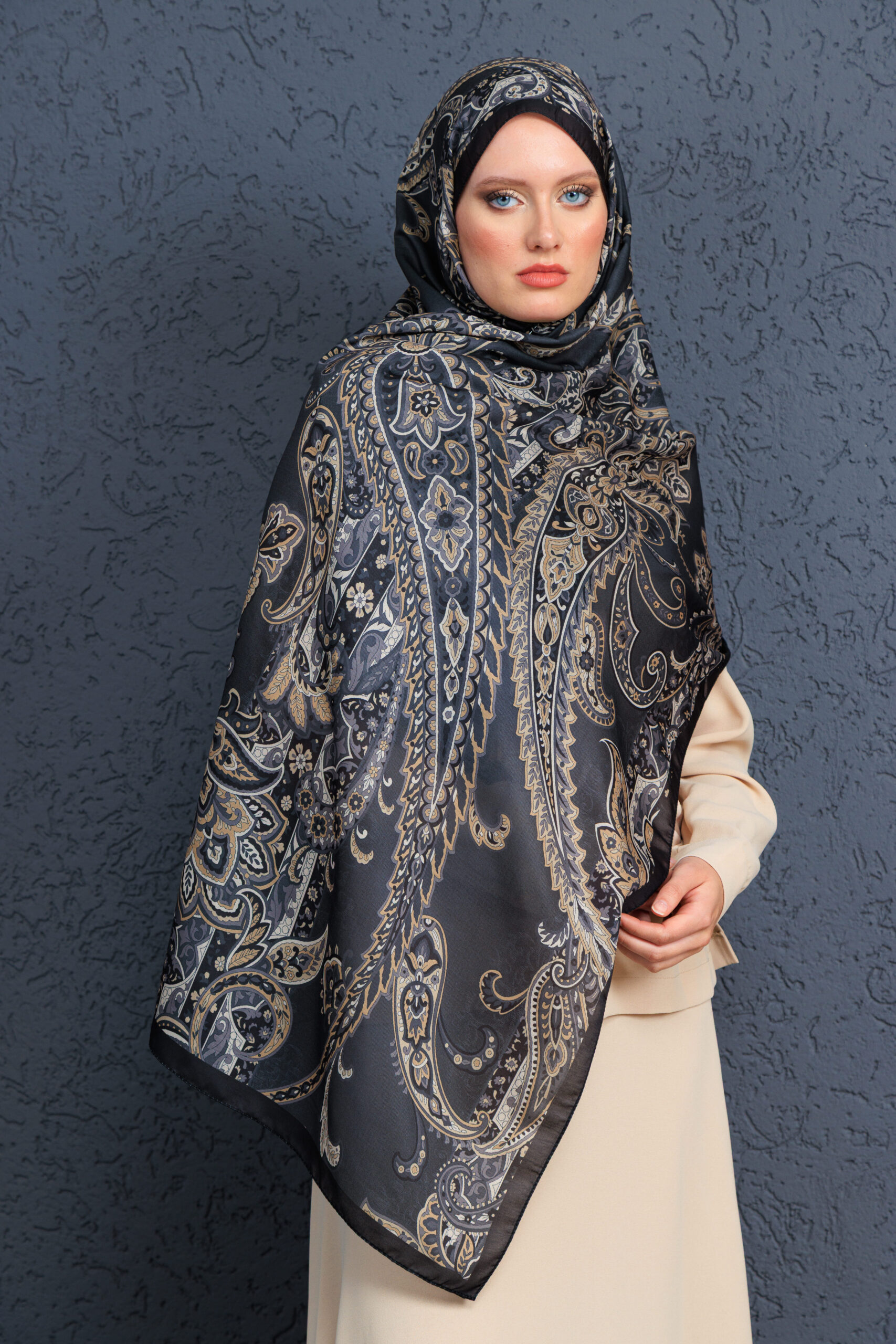 İnci Gecesi Desen Pamuk İpek Şal-10004-FÜME - Görsel 4