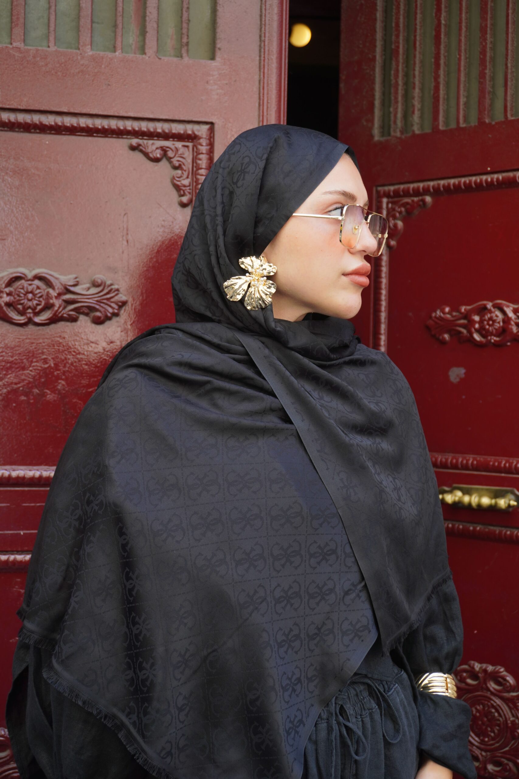 Guess Desen Kendinden Dokulu Desenli İtalyan Şal-10011-Siyah - Görsel 2