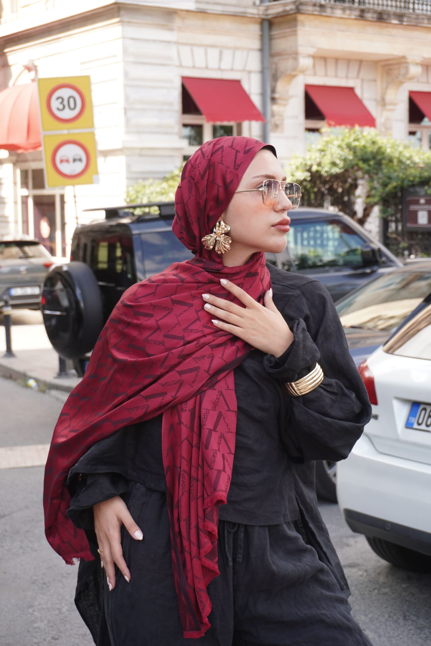 Valentino Çift Taraflı İtalyan Pamuk İpek Şal 44117 - Bordo - Görsel 4