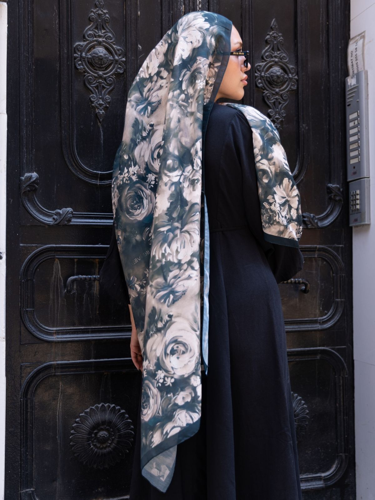 Mystic Bloom Desen Pamuk İpek Şal-Küllü kahve - Görsel 4