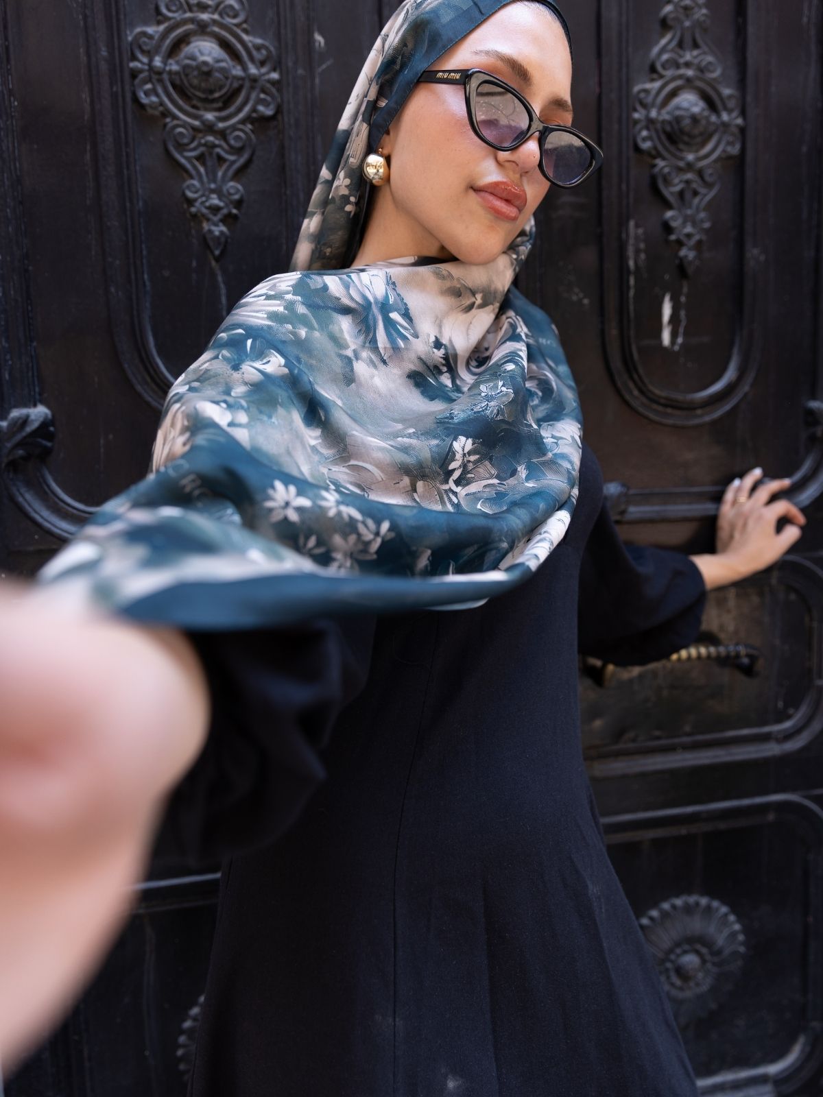 Mystic Bloom Desen Pamuk İpek Şal-Küllü kahve - Görsel 3