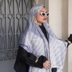 Guess Desen Kendinden Dokulu Desenli İtalyan Şal-10011-Kot mavi