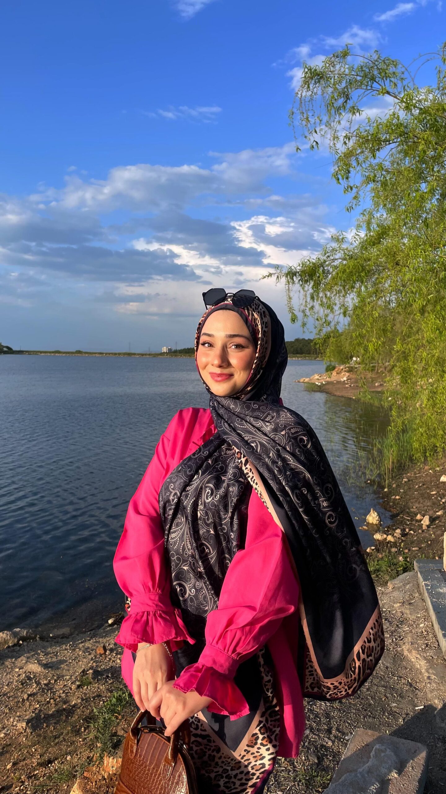 Leopar Detaylı Pamuk İpek Şal-456654-Lacivert