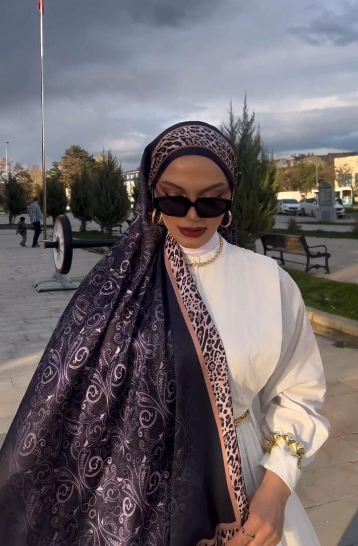 Leopar Detaylı Pamuk İpek Şal-456654-Gece Moru