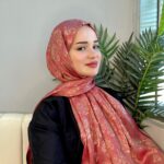 Hürrem Sultan Kendinden Dokulu Çift Taraflı Şal-2000-Gül Narı