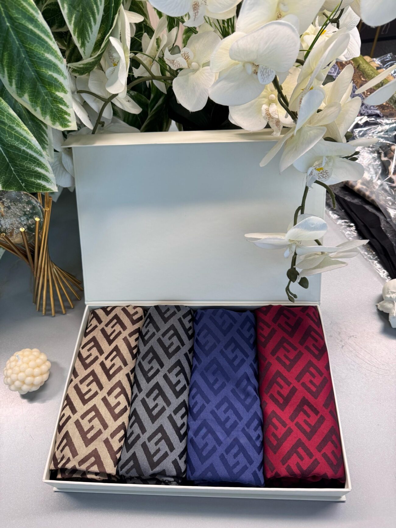 En Sevilen 4'lü Fendi Avantajlı Set