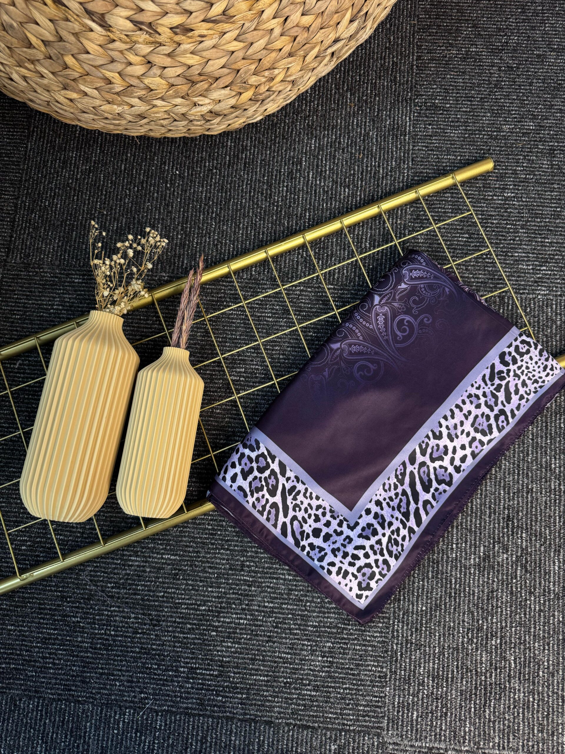 Leopar Detaylı Pamuk İpek Şal-456654-Derin Mor