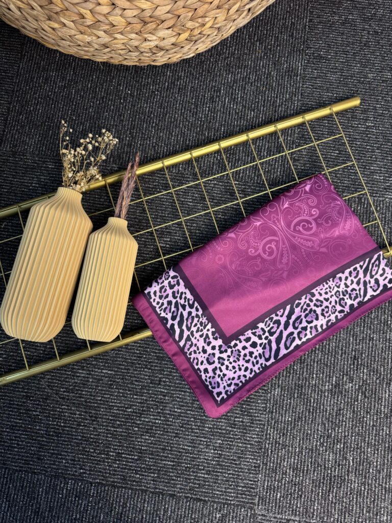 Leopar Detaylı Pamuk İpek Şal-456654-Şeker Pembe