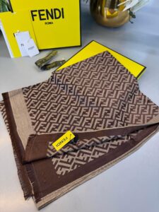 Fendi  İthal Yün  İpek Şal Tam Set Kutulu Sertifikalı-Kahve