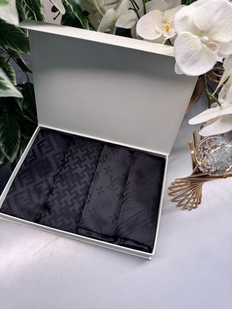 En Çok  Tercih Edilen 4'lü Jakar Şal