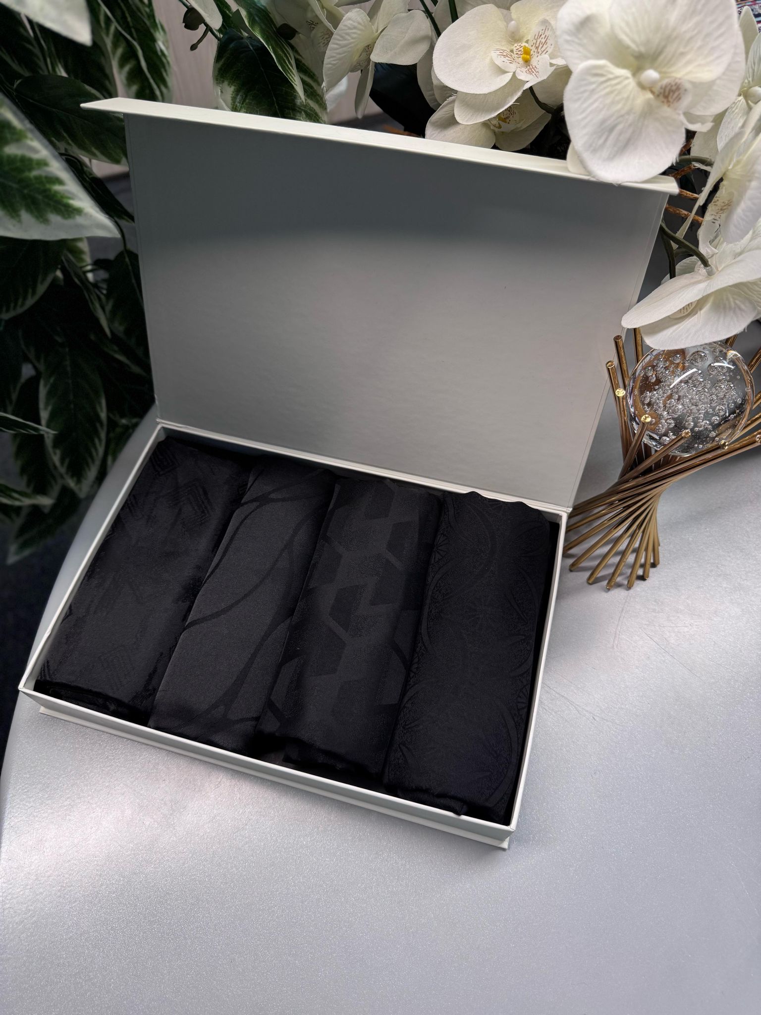 En Çok  Tercih Edilen 4'lü Jakar Şal