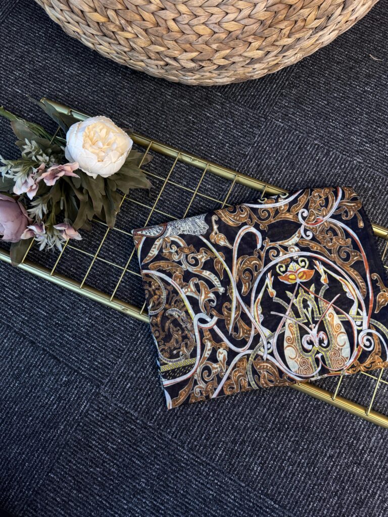 Saray Bahçesi Naturel İpek Şal-658945-Kiremit