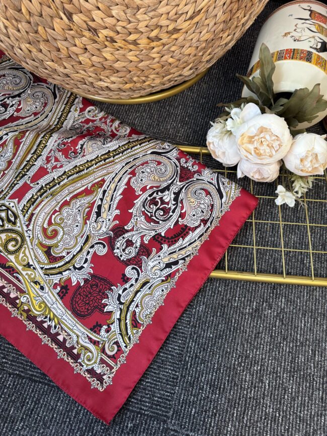 Zamansız Motif Vual İpek Şal-487934-Kırmızı