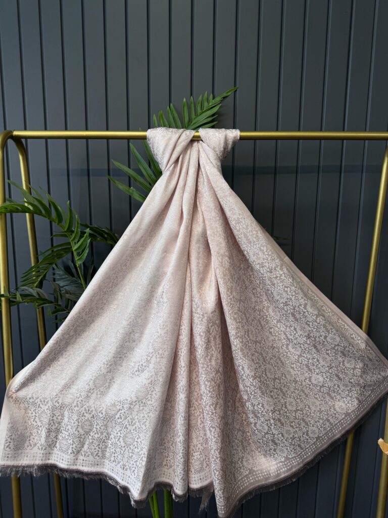 Mihri Etnik Desen Kaşmir Şal -321456-Pudra