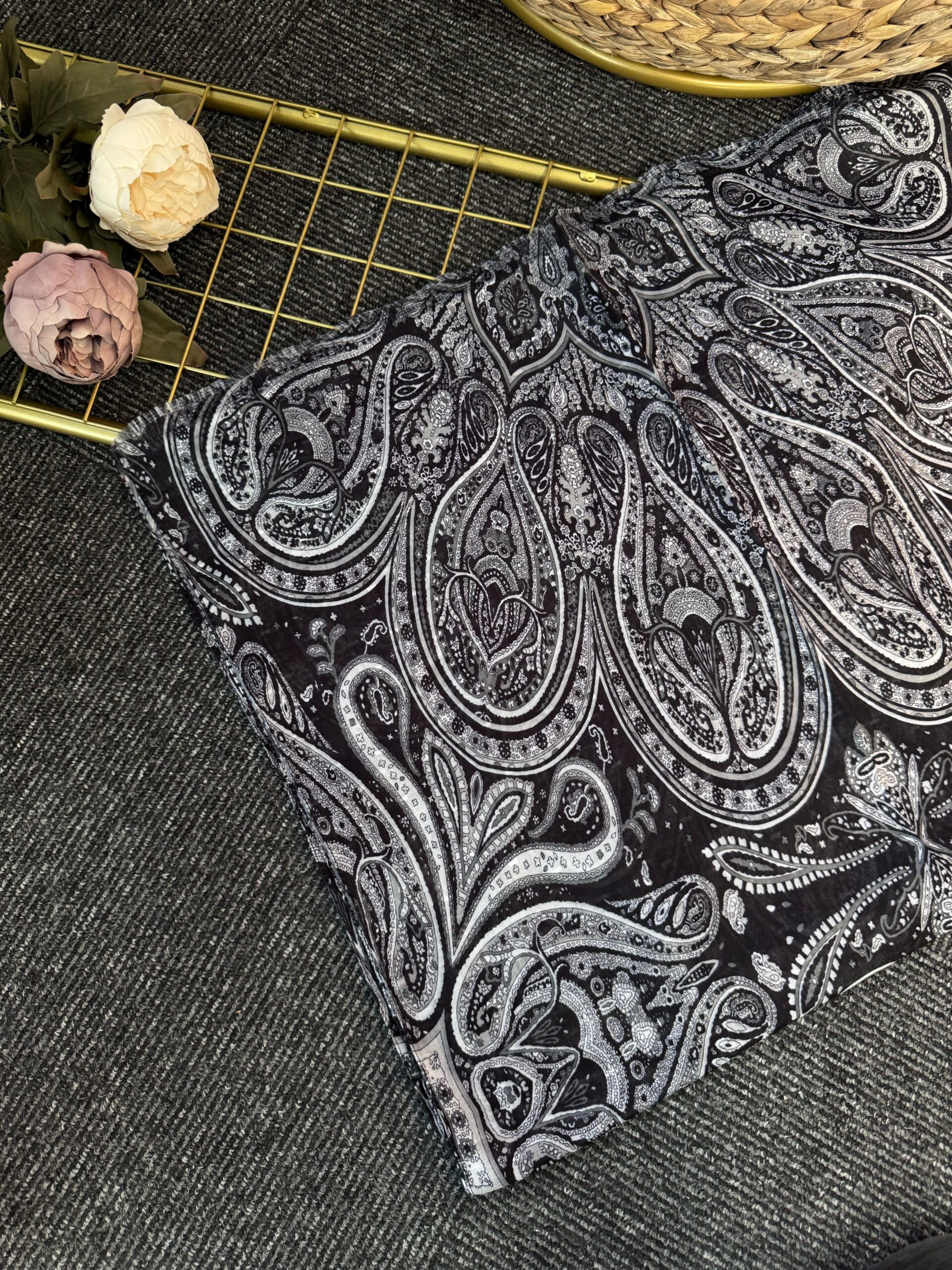 Sarmaşık  Pamuk  Şal-565106-Siyah