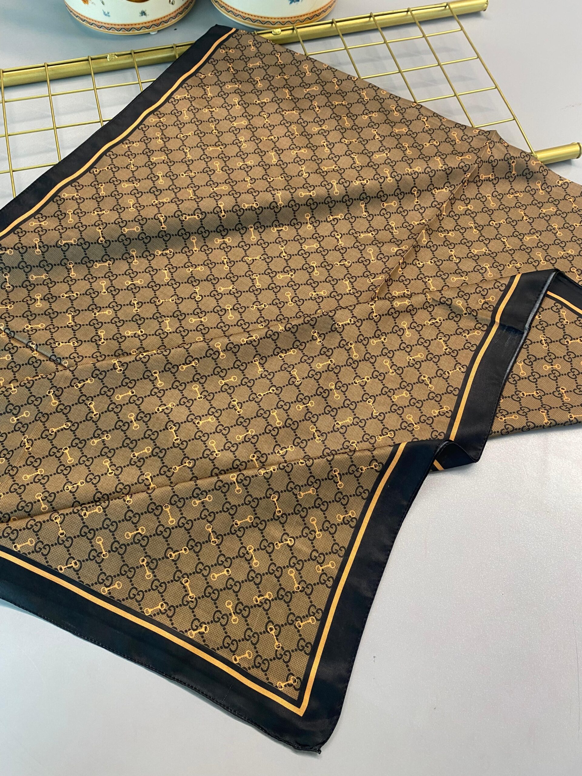 Yaldızlı Gucci Desen Pamuk Şal-110000-Küllü Siyah