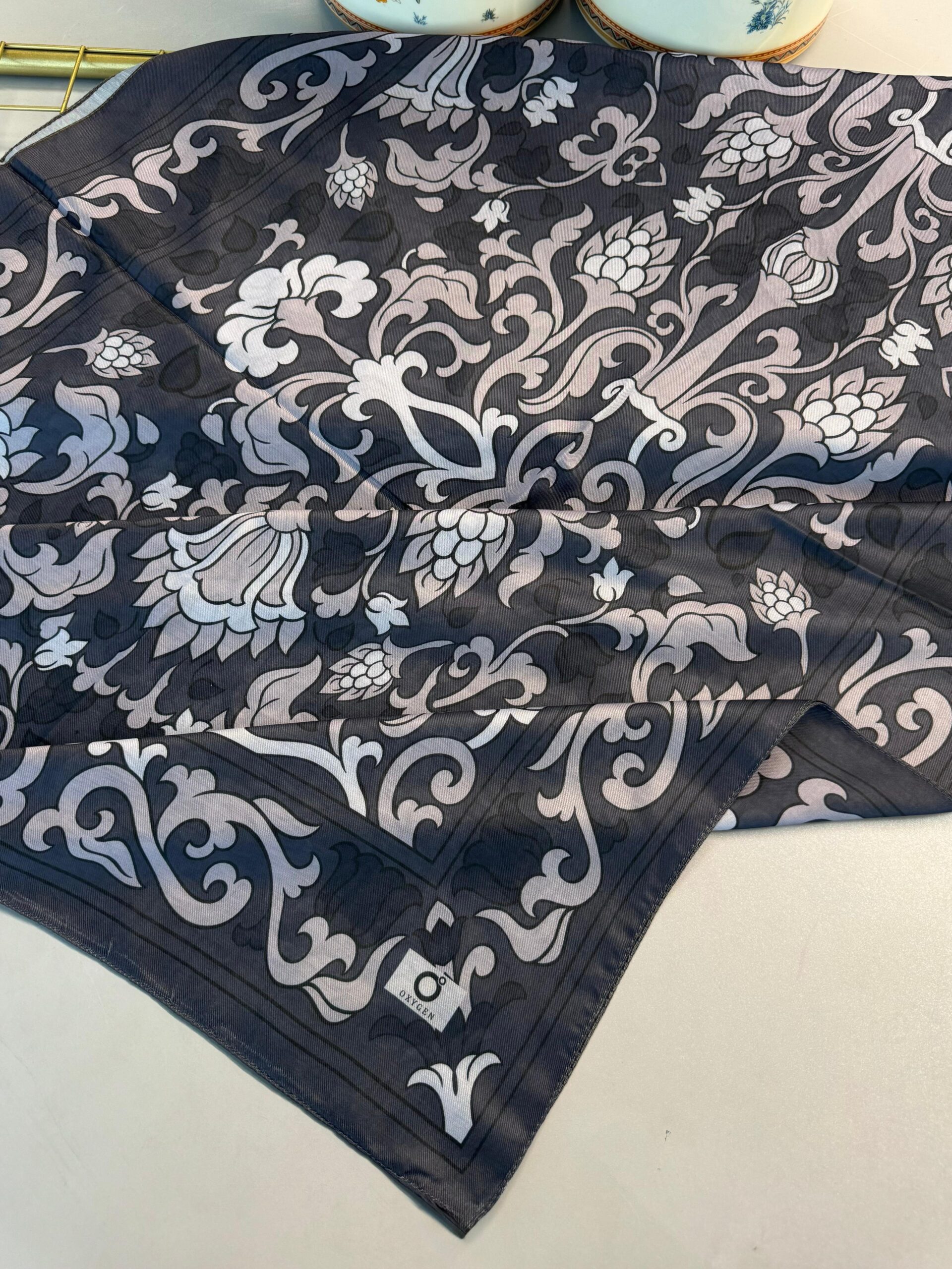 Lilyum Desen Pamuk İpek Şal-10008-Füme