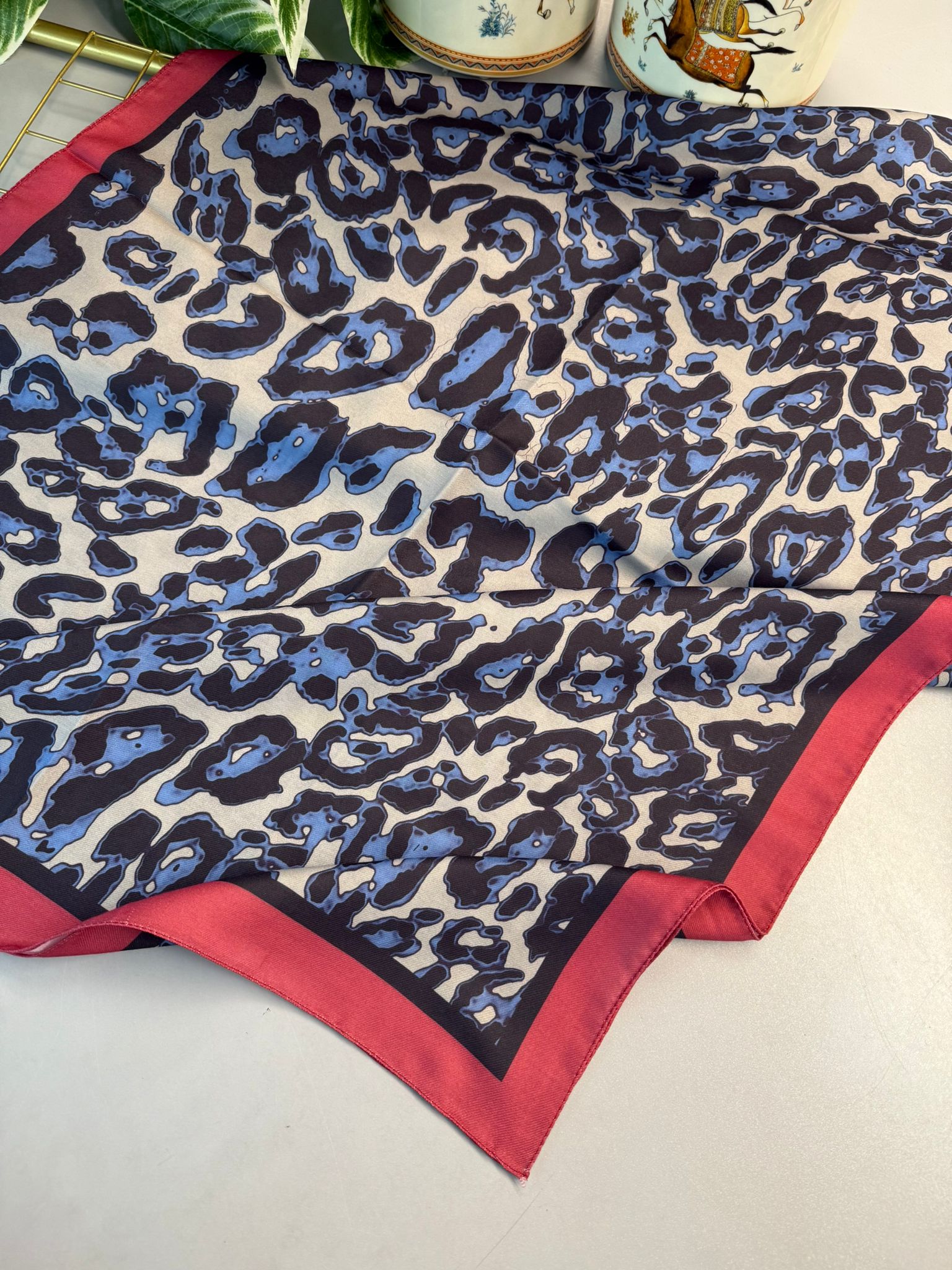 Leopare Desen Pamuk İpek Şal-6202761-Kırmızı