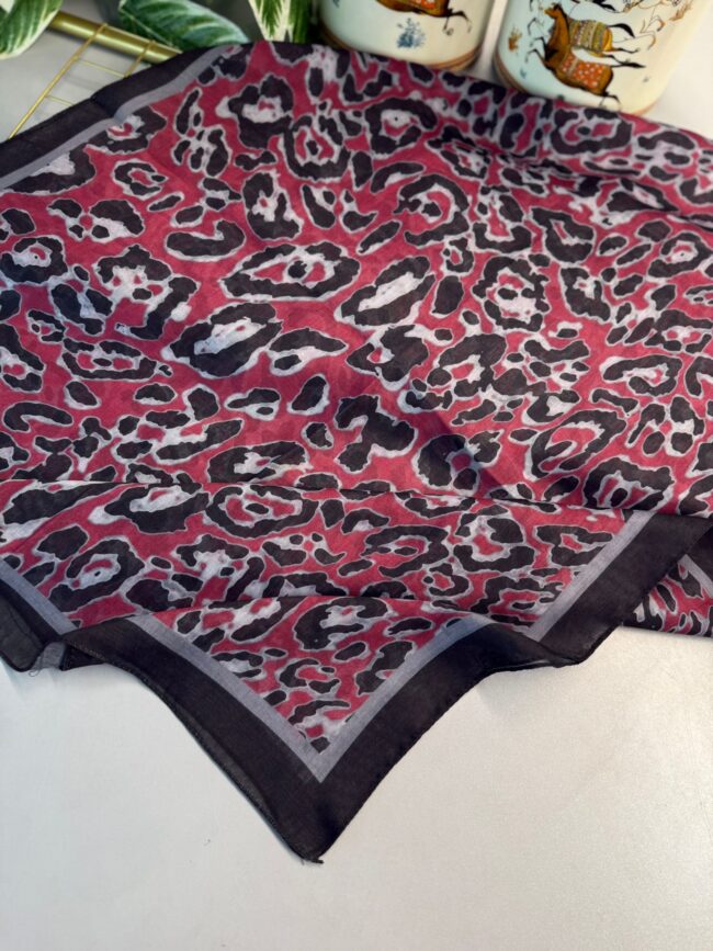 Leopare Desen Pamuk İpek Şal-6202761-Erik çürüğü