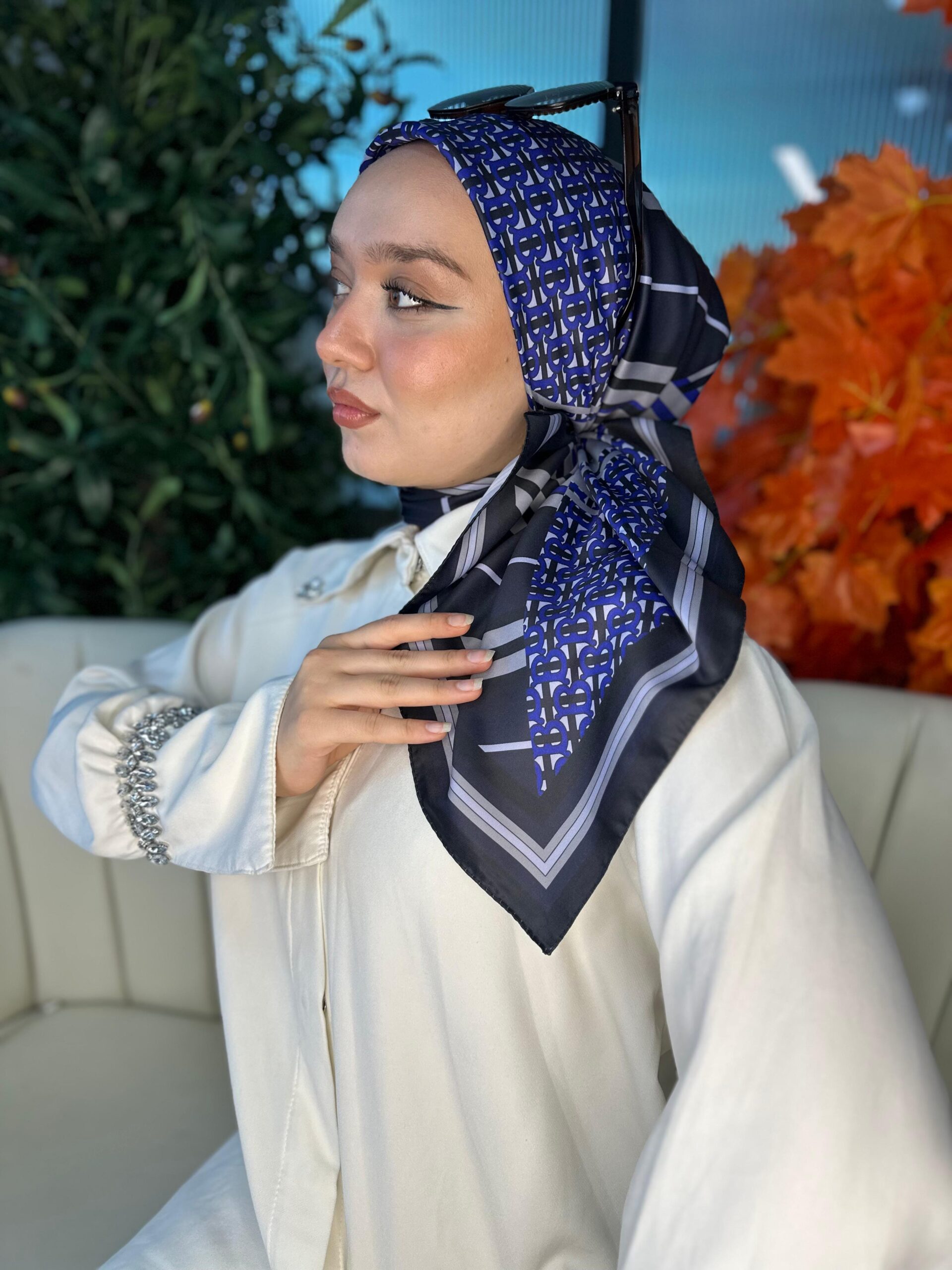 Burberry Vual İpek Eşarp-6203162-Saks