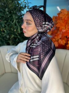 Burberry Vual İpek Eşarp-6203162-Mor