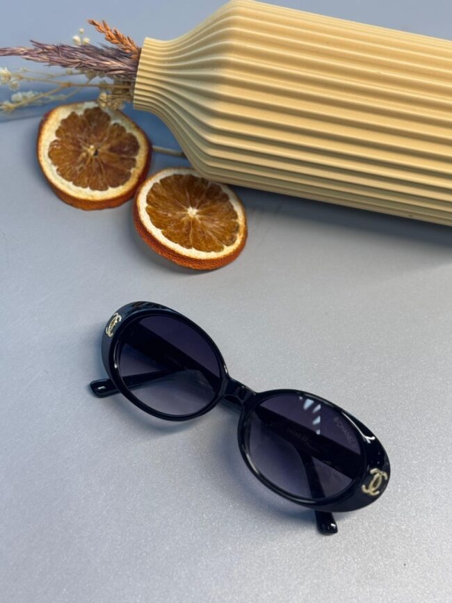 Chanel 5808 Oval Logo Güneş Gözlüğü-  Mor degrade cam