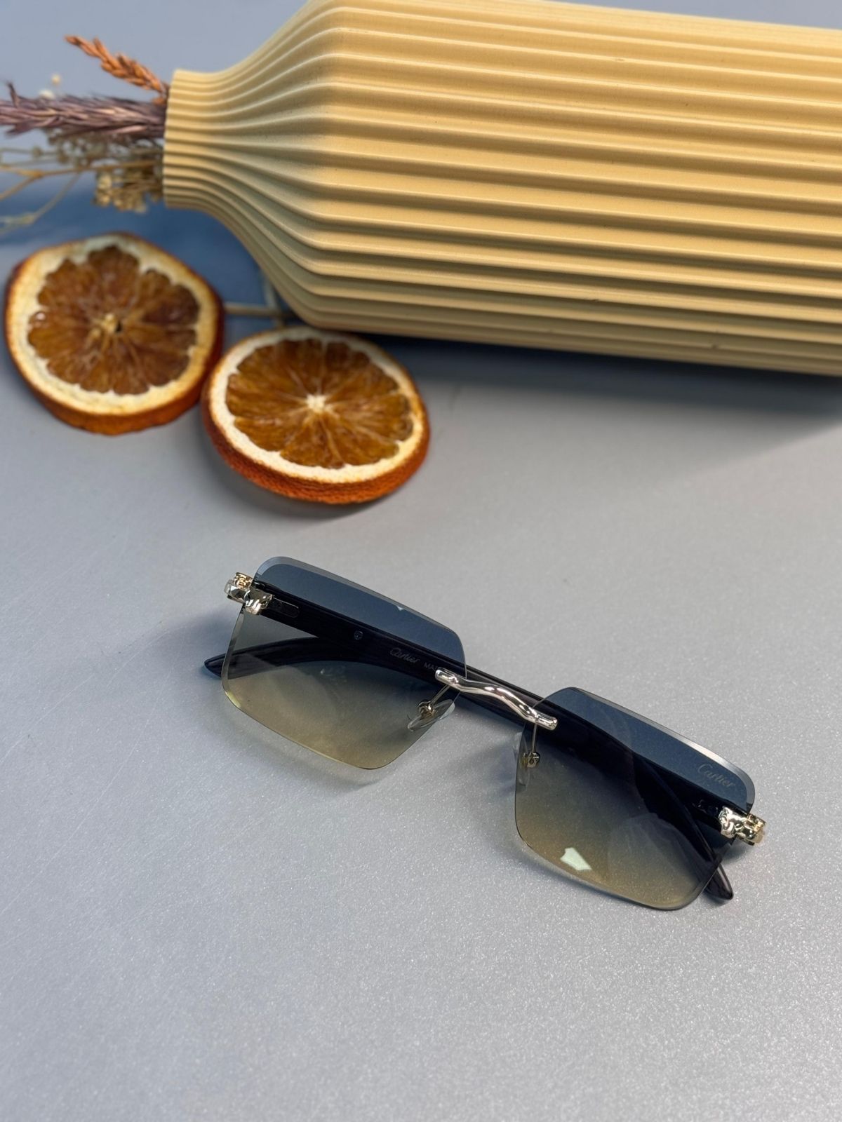 Cartier Santos Rimless Güneş Gözlüğü- Metalik Gri