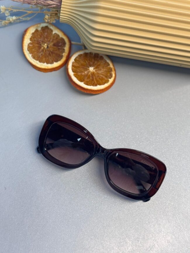 Chanel CC Logo Güneş Gözlüğü- Koyu kahve degrade