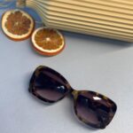 Chanel CC Logo Güneş Gözlüğü- Kahve Benekli